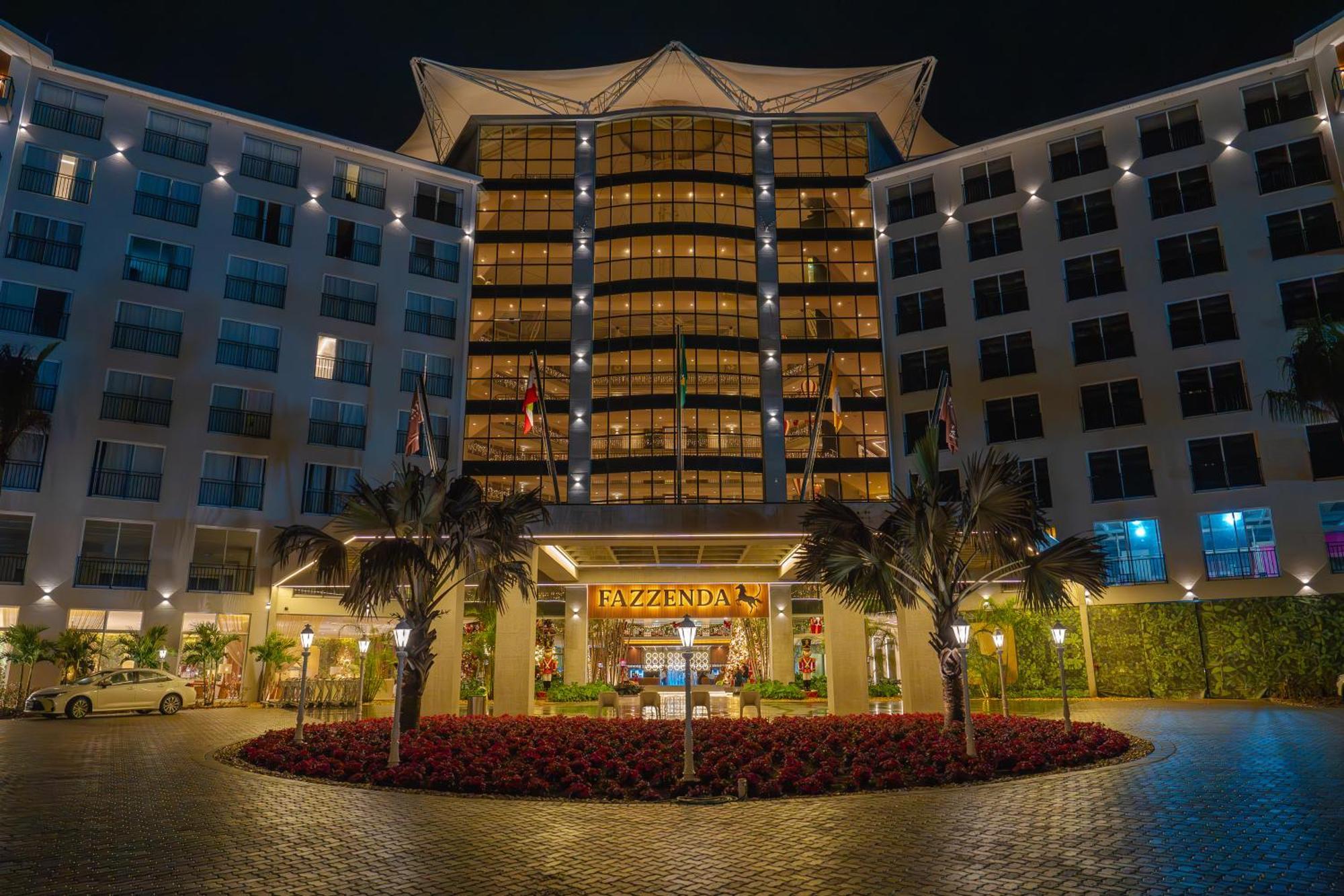 Fazzenda Park Resort Gaspar Bagian luar foto