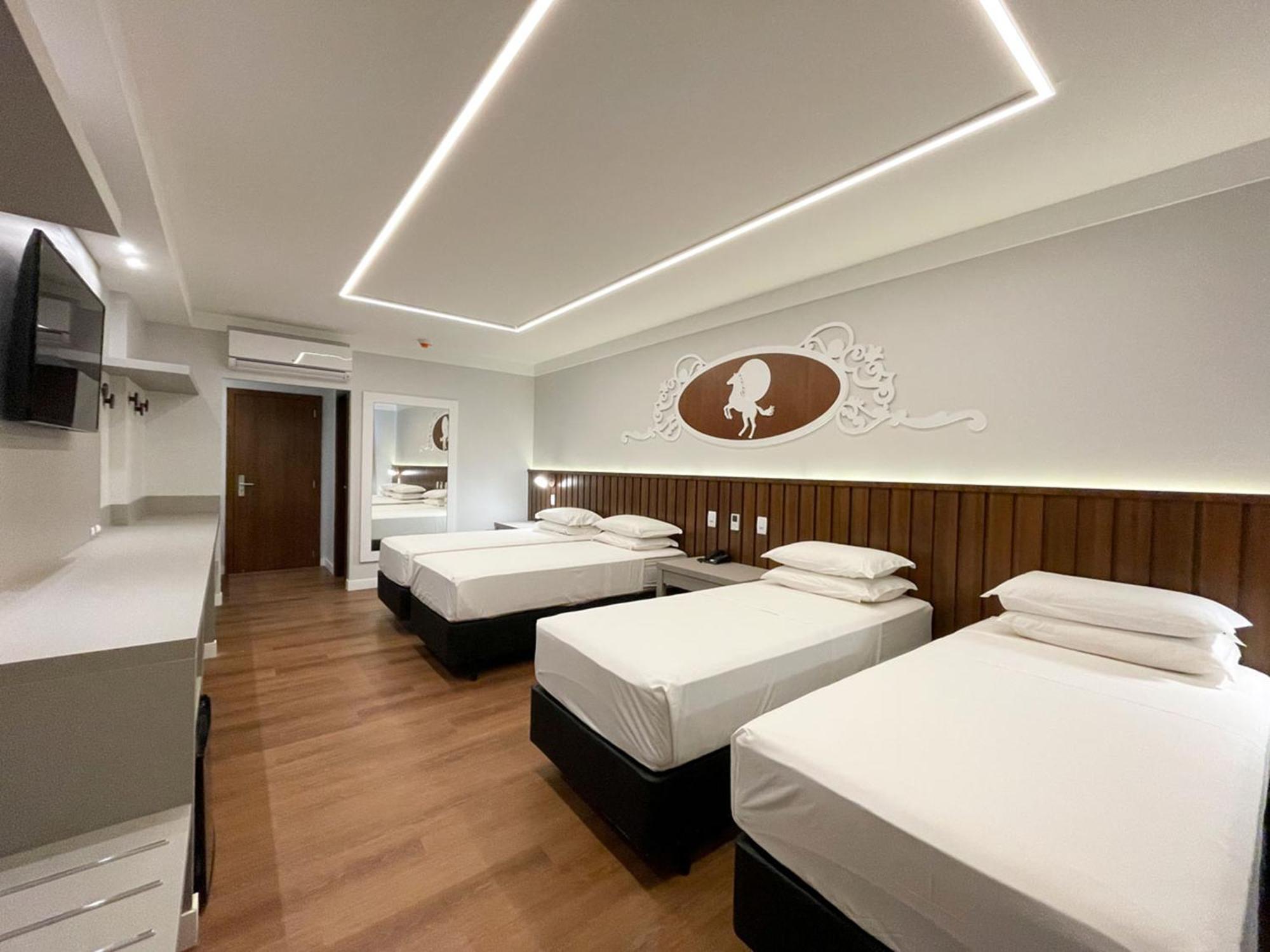 Fazzenda Park Resort Gaspar Bagian luar foto