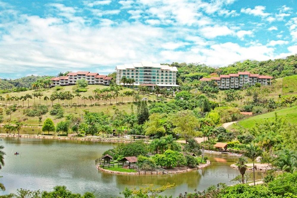 Fazzenda Park Resort Gaspar Bagian luar foto